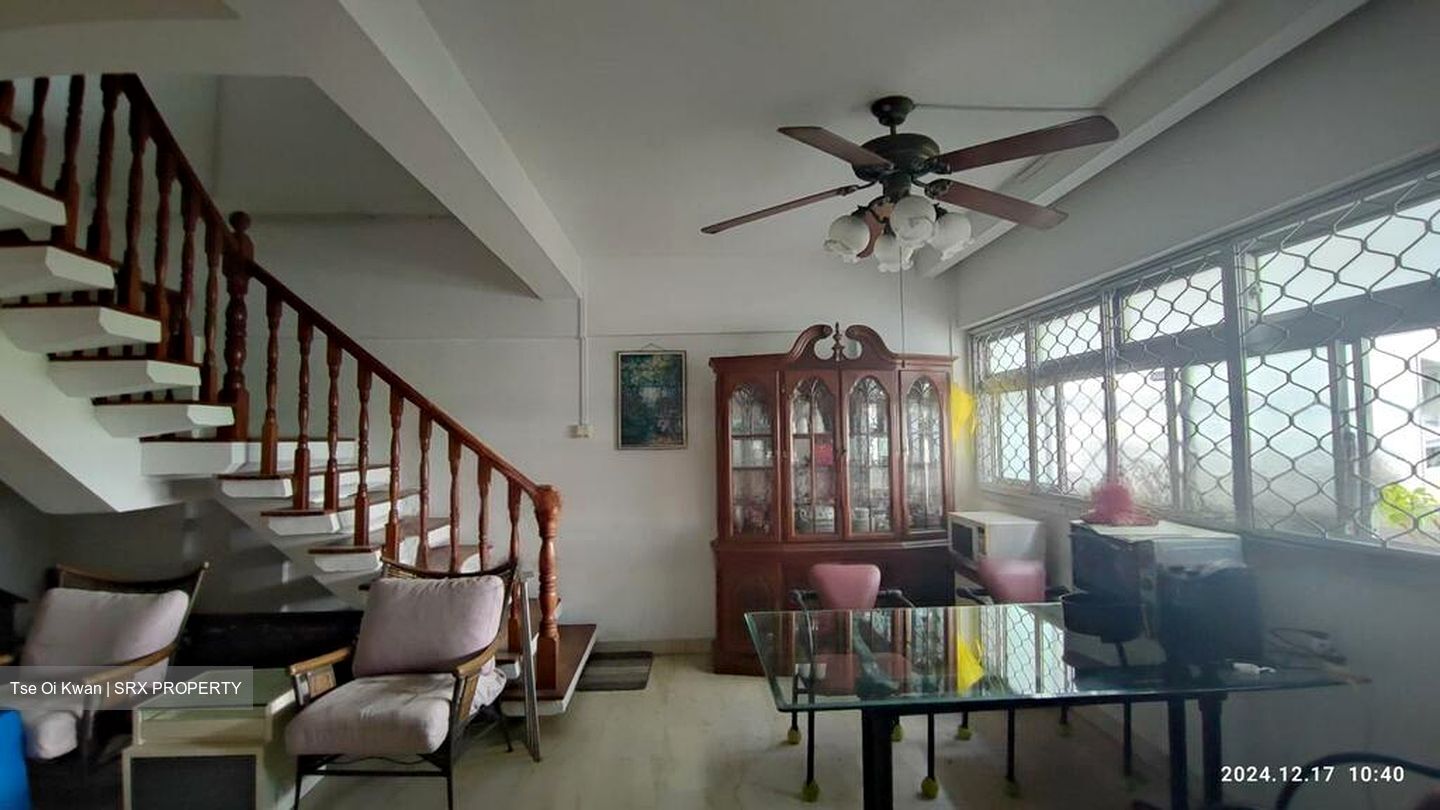 Blk 115 Sunset Way Residence (Clementi), HDB Executive #561137911